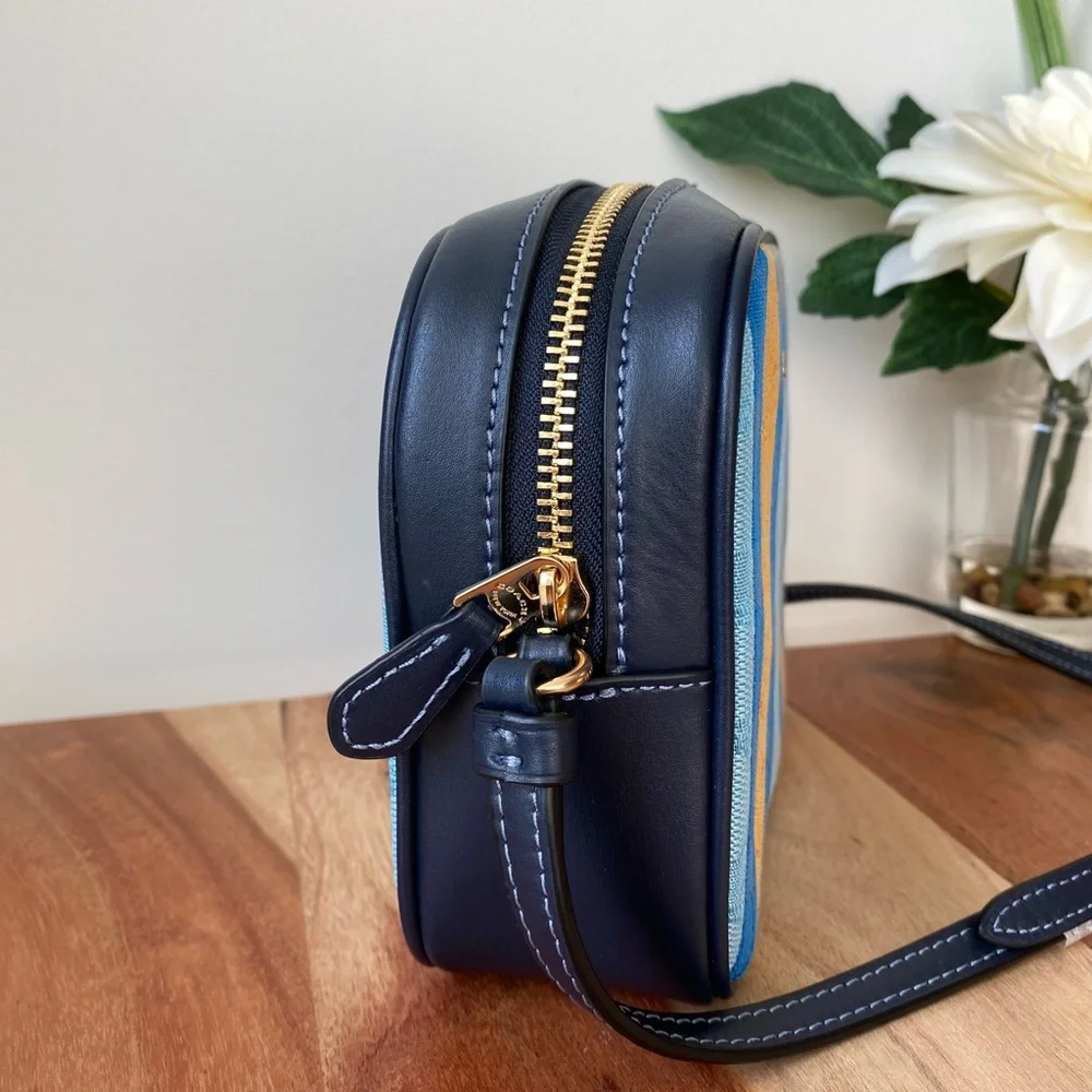 NWT COACH‎ MINI CAMERA BAG IN SIGNATURE JACQUARD WITH STRIPES